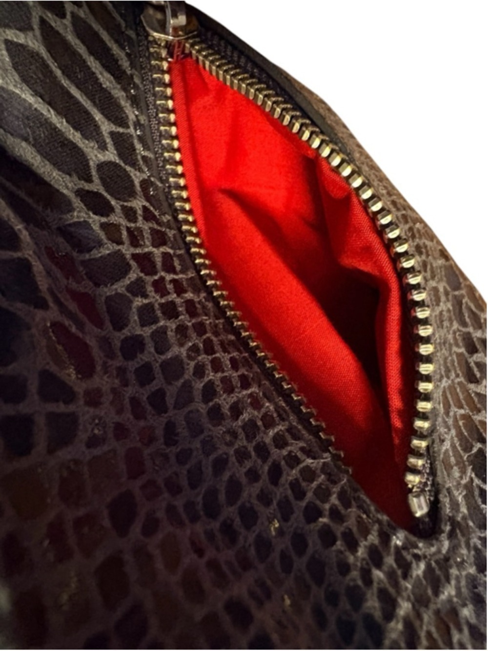 Carlos Santana Gray Snake Print Hobo Shoulder Bag with Red Lining - Picture 3 of 14